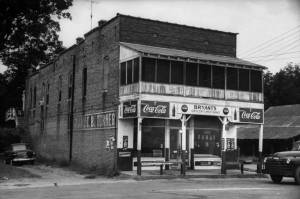 Bryant's Grocery & Meat Market in Money, Mississippi